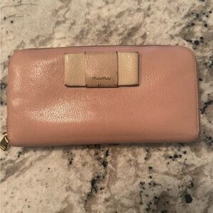 Miu Miu Blush Pink Bow Zip-Around Wallet – Leather – Gold Hardware